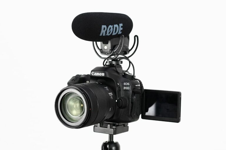 Migliori Microfoni Esterni per Fotocamere Reflex e DSLR sotto 100 euro Migliori Microfoni Esterni per Fotocamere Reflex e DSLR sotto 100 euro