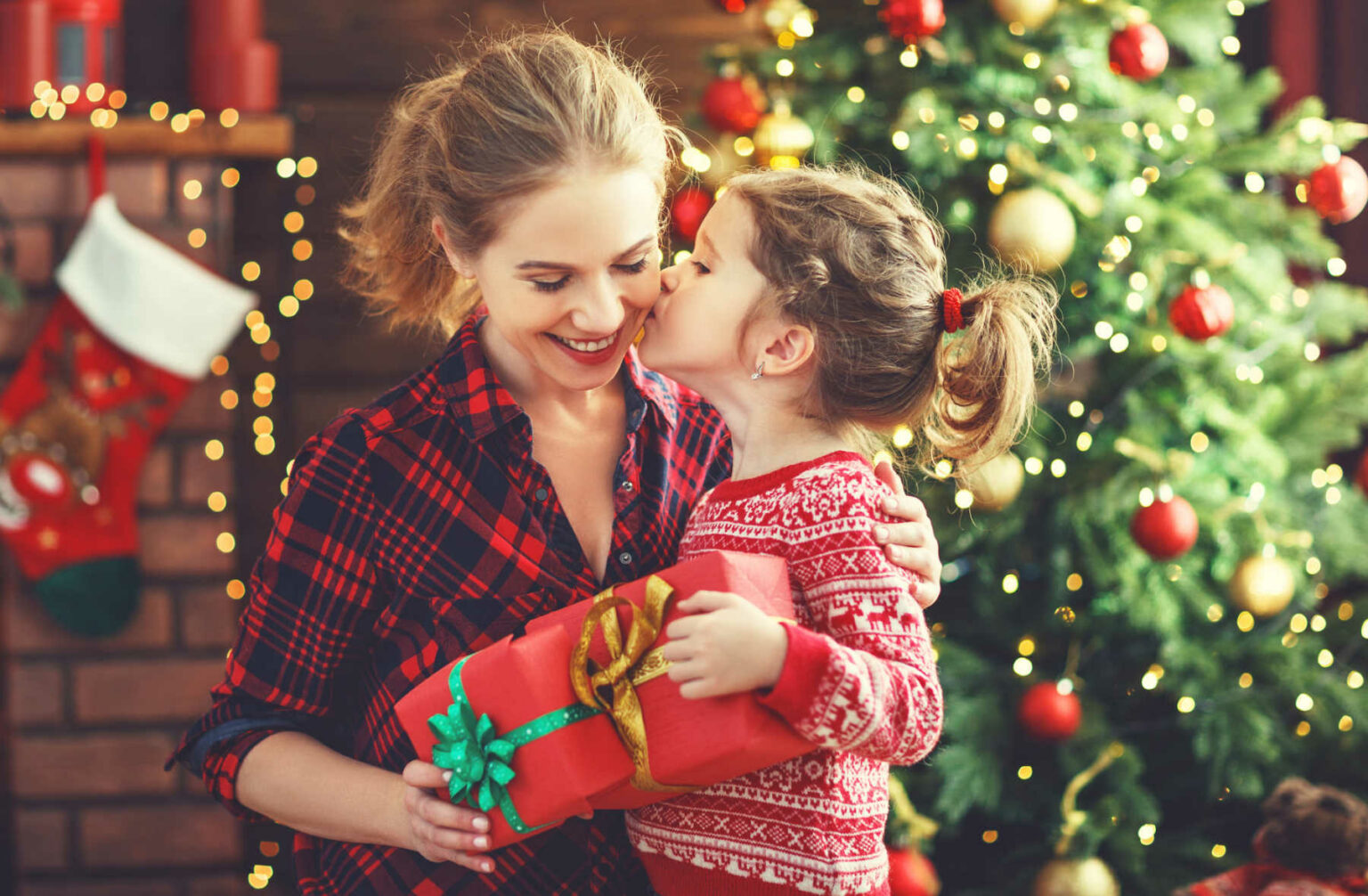Cosa regalare alla Mamma per Natale: migliori regali ed idee regalo spendendo meno di 100 euro Cosa regalare alla Mamma per Natale: migliori regali ed idee regalo spendendo meno di 100 euro