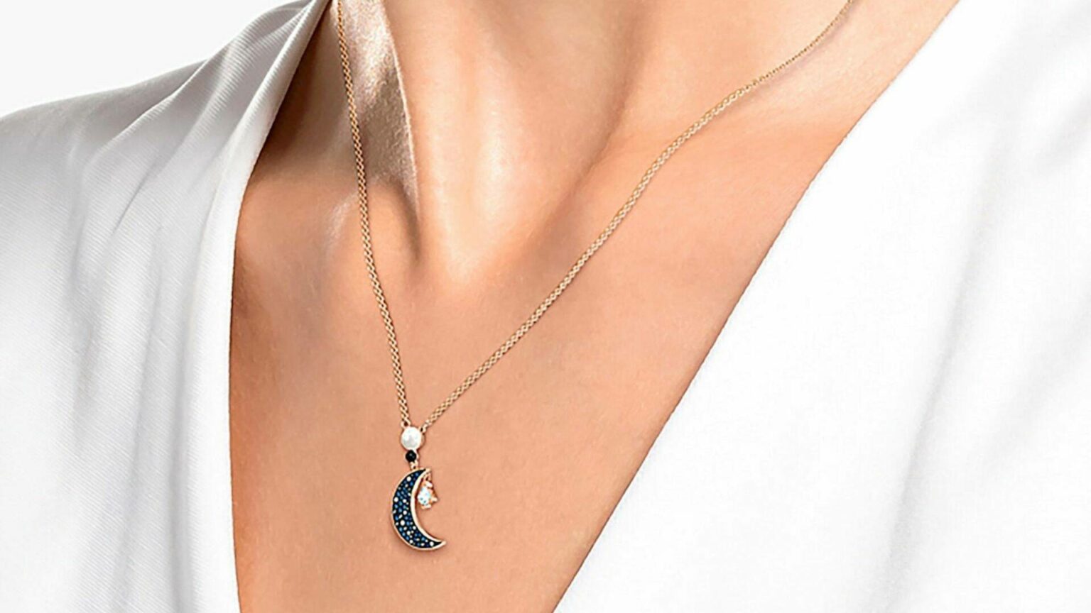 Migliori Gioielli Swarovski Originali da 100 a 200 euro : regali preziosi per Natale e San Valentino