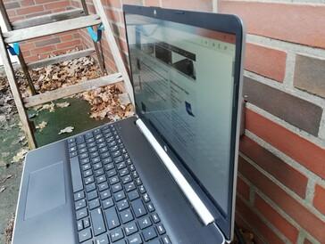 HP PC 15sfq1014nl Notebook Intel Core i51035G1 recensioni test simili