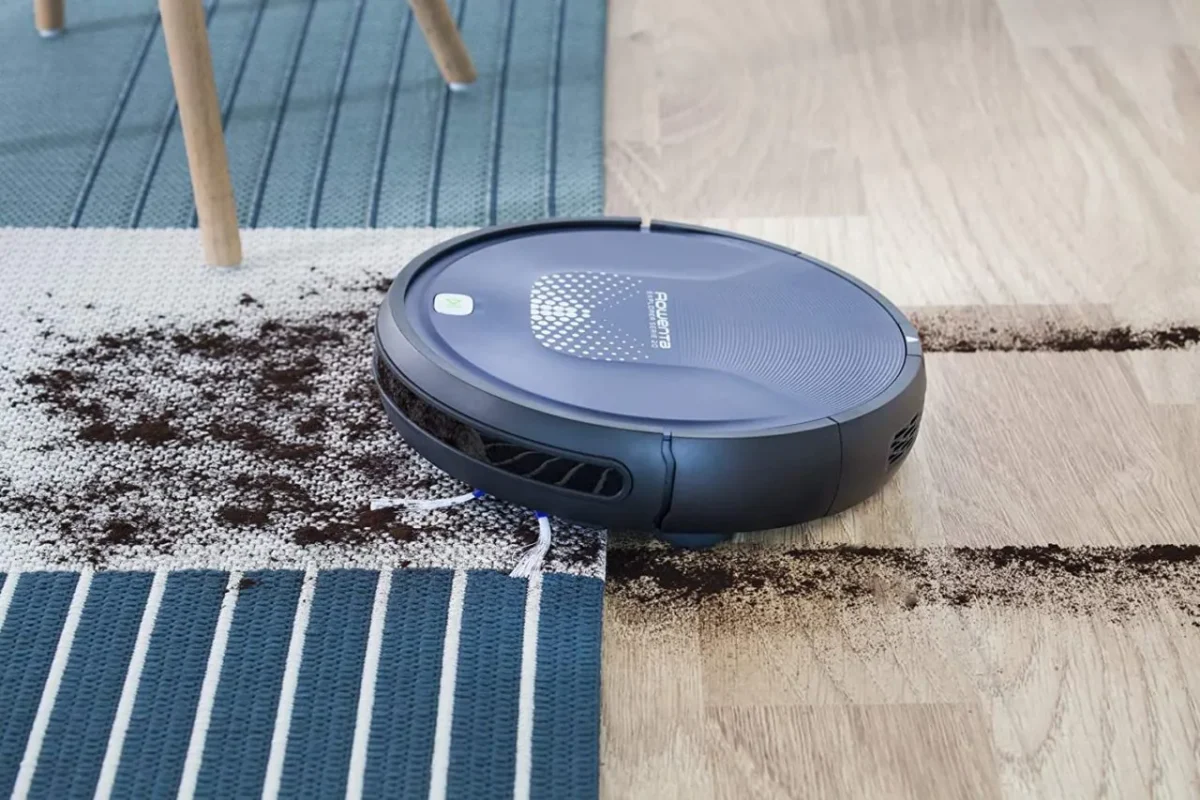 L’aspirapolvere robot Rowenta RR6871 XPlorer L'aspirapolvere robot Rowenta RR6871 XPlorer