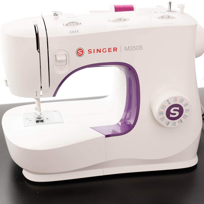 La macchina per cucire Singer M3505