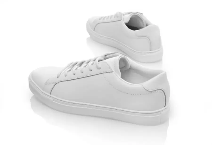 Il lavoro all'aperto non sarà più un problema: scopri le scarpe comode ideali per te.